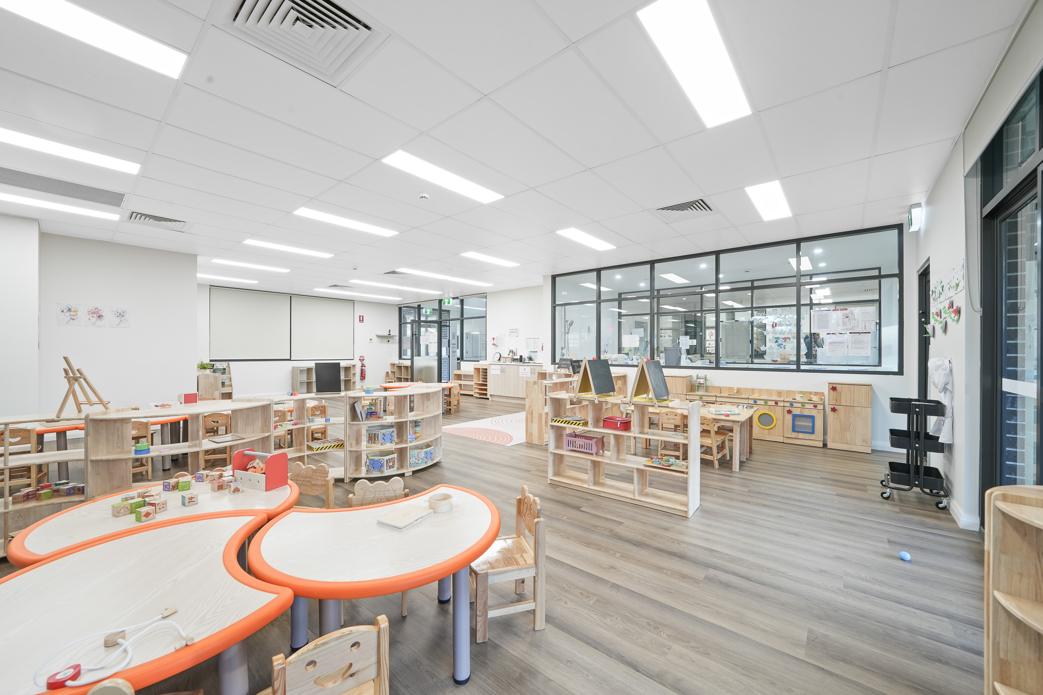 Ref:2117 | Service Approval & FF&E Sale | Upper North Shore Sydney | 88 Places